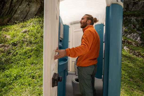 Best Sanitation services for porta potties  in Garfield, NJ